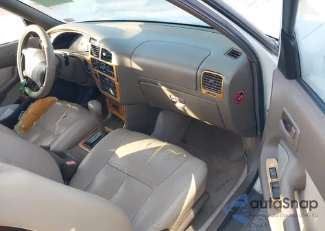 1996 Toyota Camry Le/Xle/Se z USA, uszkodzony, nr VIN JT2BF12K4T0146958